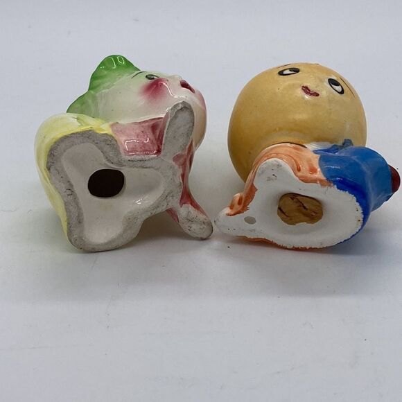 Vintage Japan Anthropomorphic Baby Vegetable Salt and Pepper Shakers - Picture 5 of 7